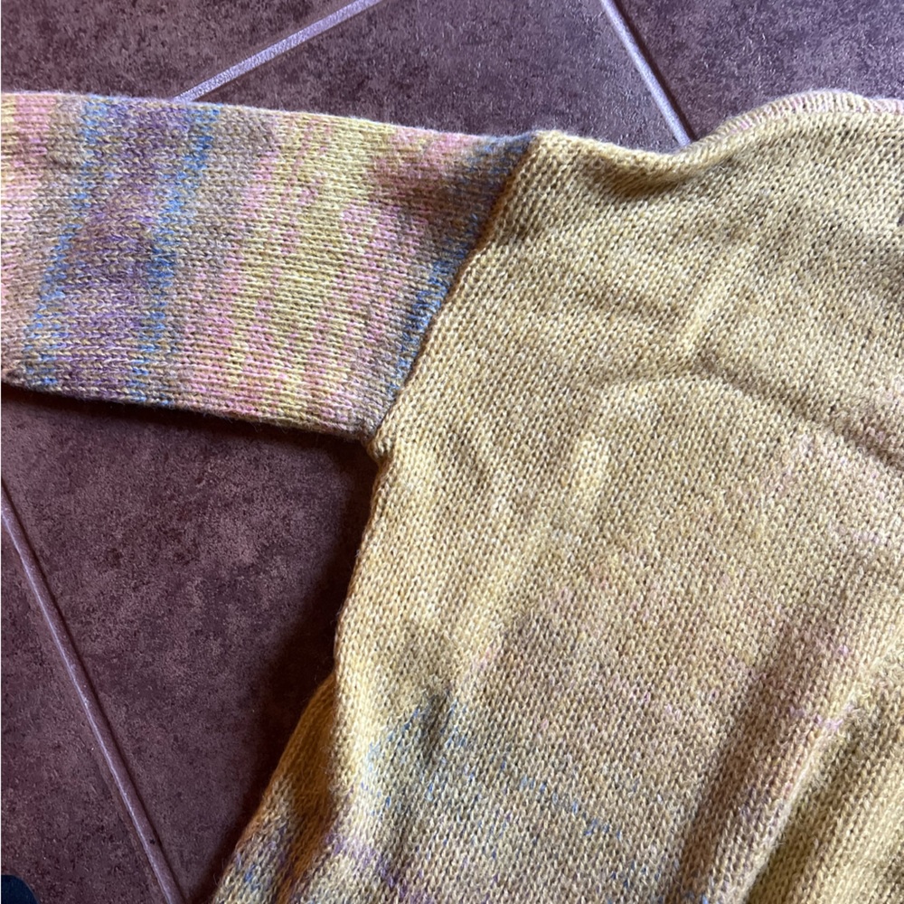 Fall sweater - Picture 2 of 2